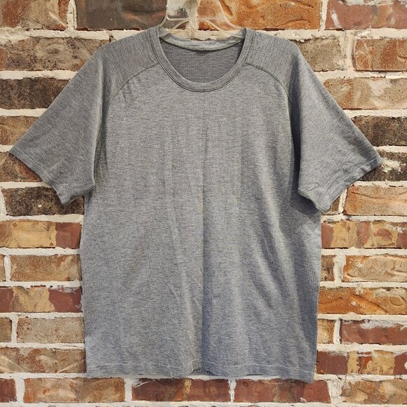 Lululemon Metal Vent Athletic Shirt Men’s Size XL Light Gray Breathable Wicking - Picture 1 of 13
